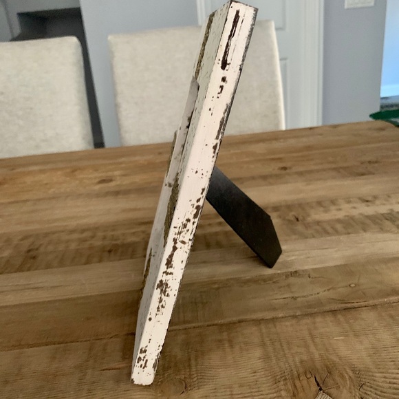 NWOT: Distressed-Style Gold & White Picture Frame - Picture 2 of 6